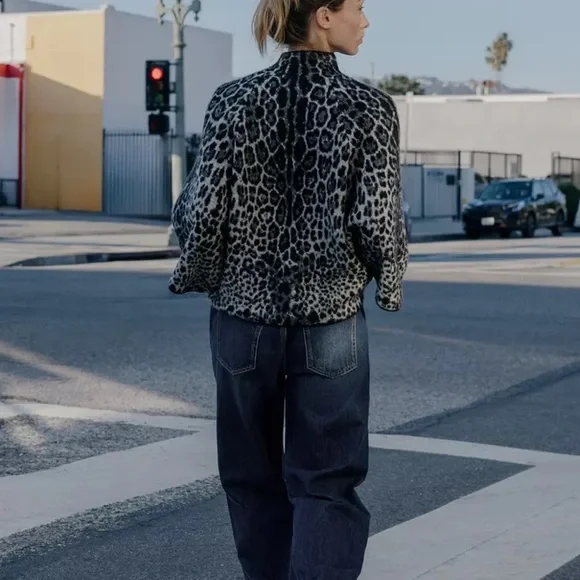 Zara NWT gray black snake skin print 3/4 sleeve wide sleeve knit sweater jumper - Picture 8 of 14